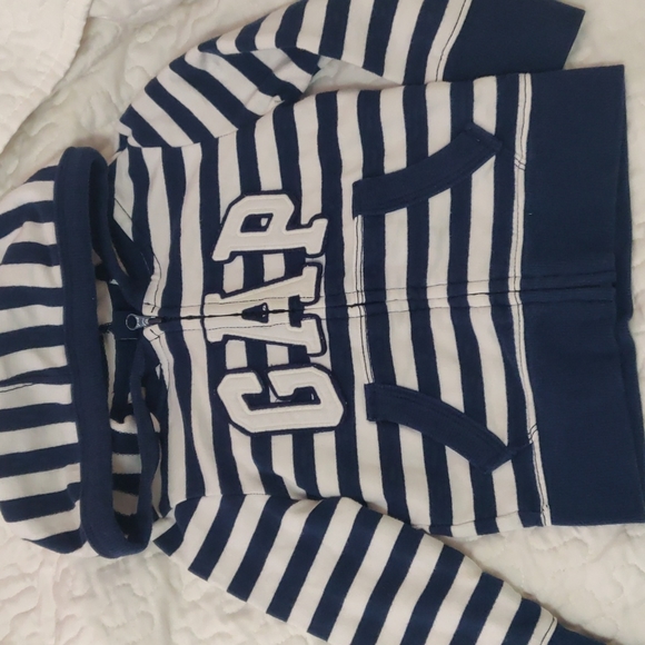 Lot of long sleeves top and hoodie jacket 18-24M - Picture 3 of 7